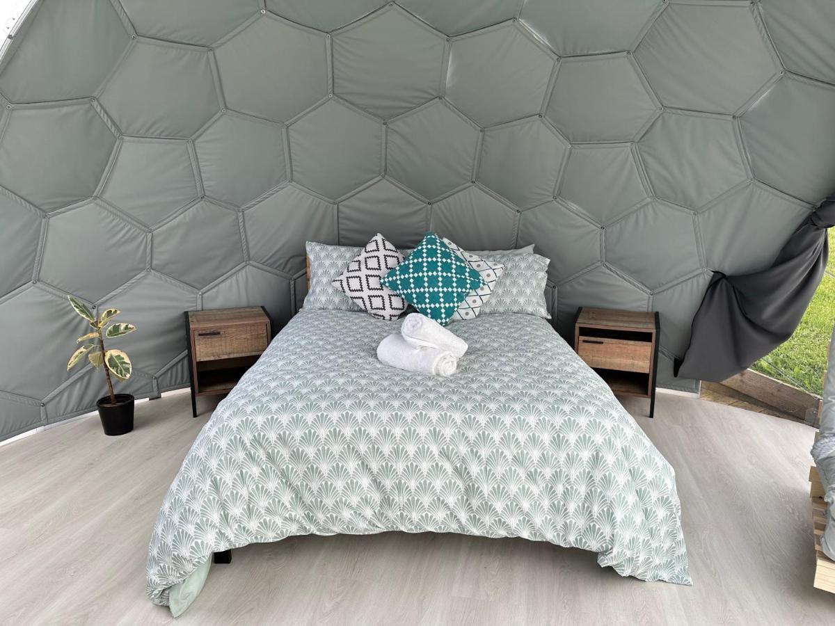 Deerstone Glamping-Boulsworth Hill Dome Hot Tub Hotel Earby Eksteriør billede